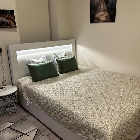 Apartment Am Froser *
